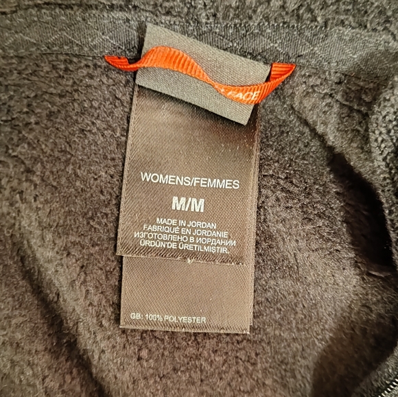 North Face women's hooded quarter zip pullover sweater, size medium, black - Picture 6 of 7